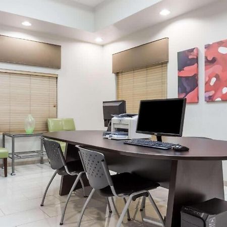 Chandler 1 Bedroom Apt Ngoại thất bức ảnh